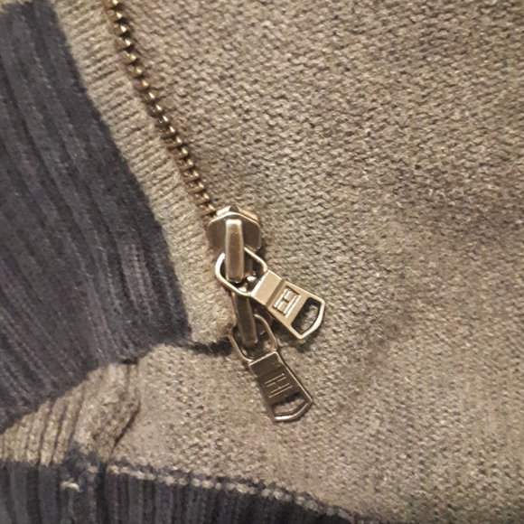 Tommy Hilfiger Varsity Full Zip Sweater sz Large - Picture 7 of 7